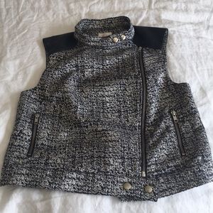 Navy trimmed white and navy vest.